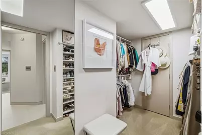 5555 Heron Point Dr #401, Naples, FL 34108 - Photo 22