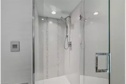 5555 Heron Point Dr #401, Naples, FL 34108 - Photo 26