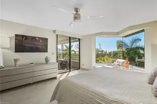 5555 Heron Point Dr, Naples, FL 34108 - Photo 30