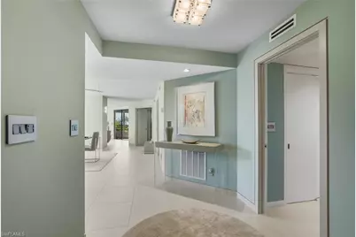 5555 Heron Point Dr #401, Naples, FL 34108 - Photo 2