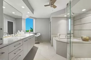 5555 Heron Point Dr, Naples, FL 34108 - Photo 24
