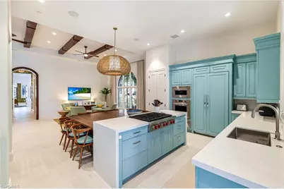 2904 Tiburon Blvd E, Naples, FL 34109 - Photo 10