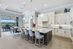 8998 Arrezo Ct, Naples, FL 34119 - Photo 14