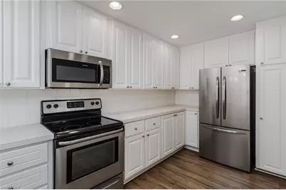 28700 Alessandria Cir, Bonita Springs, FL 34135 - Photo 8