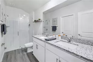 2620 NE 5th Ave, Cape Coral, FL 33909 - Photo 10