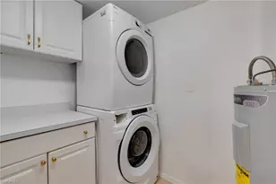 2370 Naples Trace Cir, Naples, FL 34109 - Photo 22