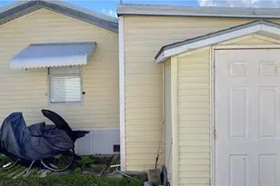 16 Garnet Dr, Naples, FL 34114 - Photo 4