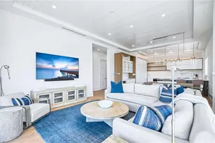 201 8th St S, Naples, FL 34102 - Photo 8