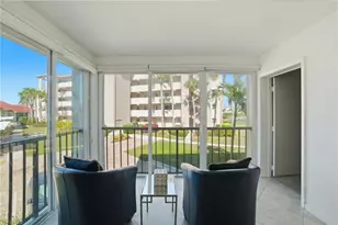 53 High Point Cir W, Naples, FL 34103 - Photo 20