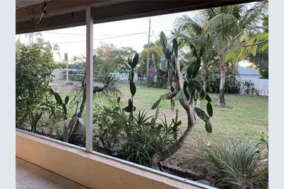 668 98th Ave N, Naples, FL 34108 - Photo 6