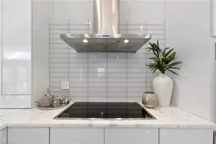 1520 Oakes Blvd, Naples, FL 34119 - Photo 14