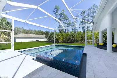 1520 Oakes Blvd, Naples, FL 34119 - Photo 38