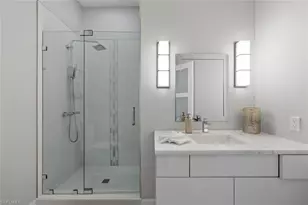 1520 Oakes Blvd, Naples, FL 34119 - Photo 30