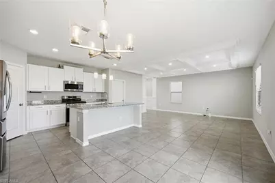 9612 Lemon Drop Loop, Sun City, FL 33573 - Photo 6