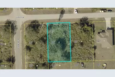 2617 67th St W, Lehigh Acres, FL 33971 - Photo 2
