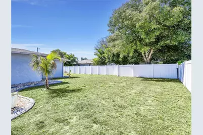 1219 SE 18th Ter, Cape Coral, FL 33990 - Photo 30