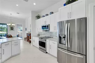 24792 Hollybrier Ln, Bonita Springs, FL 34134 - Photo 14