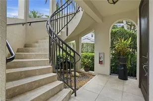 1008 7th St S, Naples, FL 34102 - Photo 8