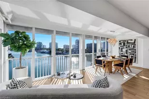 250 Park Shore Dr, Naples, FL 34103 - Photo 28