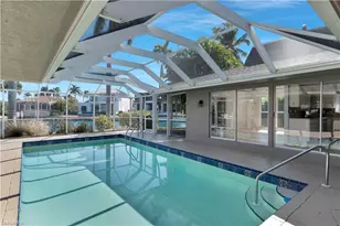 875 Robin Ct, Marco Island, FL 34145 - Photo 4