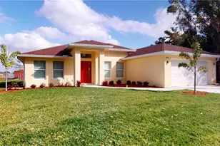 621 NW 7th Pl, Cape Coral, FL 33993 - Photo 1