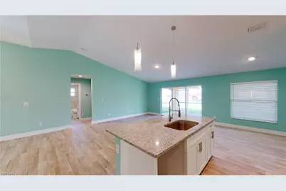 621 NW 7th Pl, Cape Coral, FL 33993 - Photo 12