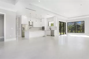 3518 2nd Ave SE, Naples, FL 34117 - Photo 8