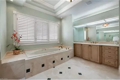 7264 Tilden Ln, Naples, FL 34108 - Photo 16