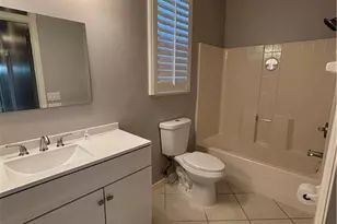 2210 Grove Dr, Naples, FL 34120 - Photo 36