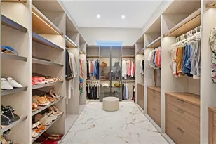 2485 Crayton Rd, Naples, FL 34103 - Photo 18