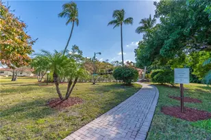 2048 Pine Isle Ln, Naples, FL 34112 - Photo 40