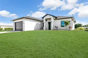 1723 NW 7th Ave, Cape Coral, FL 33993 - Photo 2