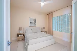 60 Seagate Dr, Naples, FL 34103 - Photo 12