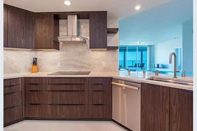 60 Seagate Dr #1702, Naples, FL 34103 - Photo 6