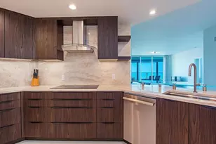 60 Seagate Dr, Naples, FL 34103 - Photo 6