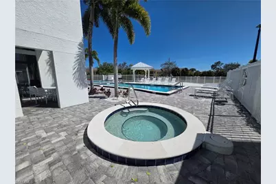 142 Santa Clara Dr #5, Naples, FL 34104 - Photo 12