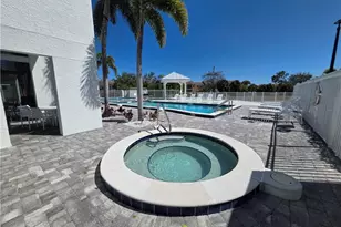 142 Santa Clara Dr, Naples, FL 34104 - Photo 12
