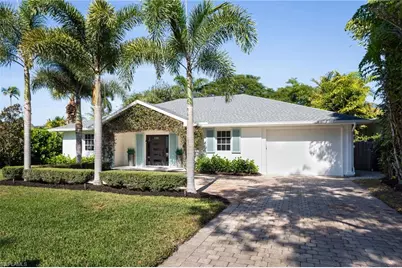 339 4th Ave N, Naples, FL 34102 - Photo 42