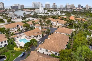 261 Colonade Cir, Naples, FL 34103 - Photo 42