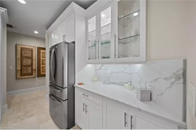 261 Colonade Cir #2701, Naples, FL 34103 - Photo 12