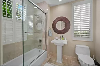 261 Colonade Cir #2701, Naples, FL 34103 - Photo 28