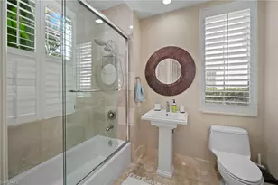 261 Colonade Cir, Naples, FL 34103 - Photo 28