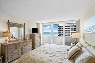 4001 Gulf Shore Blvd N, Naples, FL 34103 - Photo 20