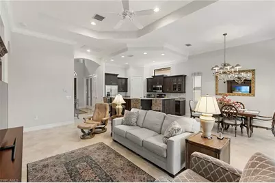 7347 Lantana Cir, Naples, FL 34119 - Photo 12