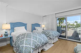 1717 Gulf Shore Blvd N, Naples, FL 34102 - Photo 20