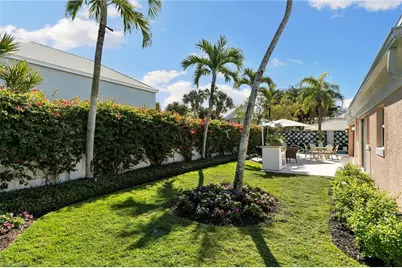 831 Rue Deville #2, Naples, FL 34108 - Photo 34