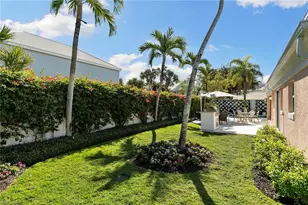 831 Rue Deville, Naples, FL 34108 - Photo 34