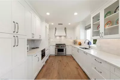 831 Rue Deville #2, Naples, FL 34108 - Photo 6