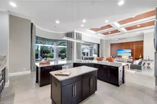 3828 Isla Del Sol Way, Naples, FL 34114 - Photo 10