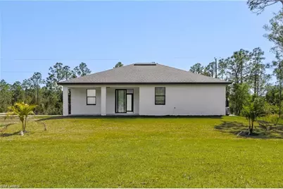 714 Anaconda Ave S, Lehigh Acres, FL 33974 - Photo 4